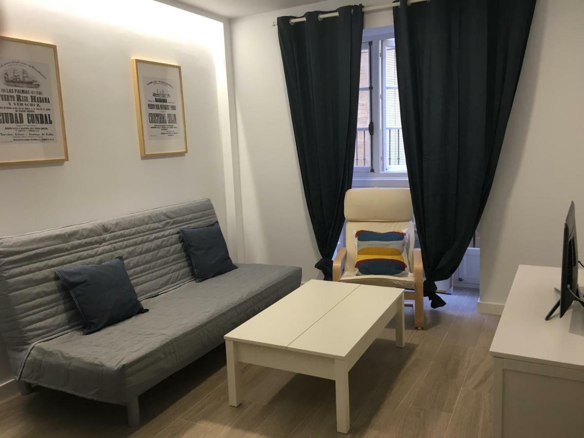 Alameda Apodaca كاديز المظهر الخارجي الصورة